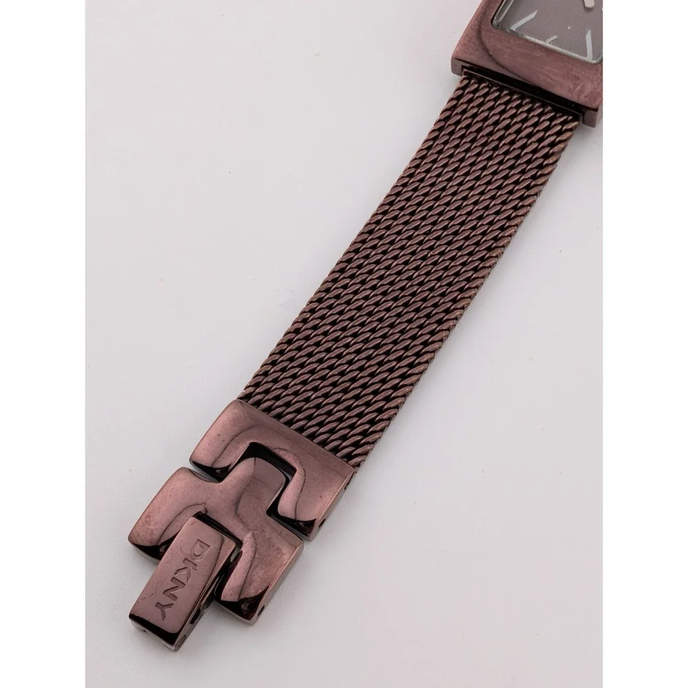 DKNY‎ Watch Women 17mm Case 6